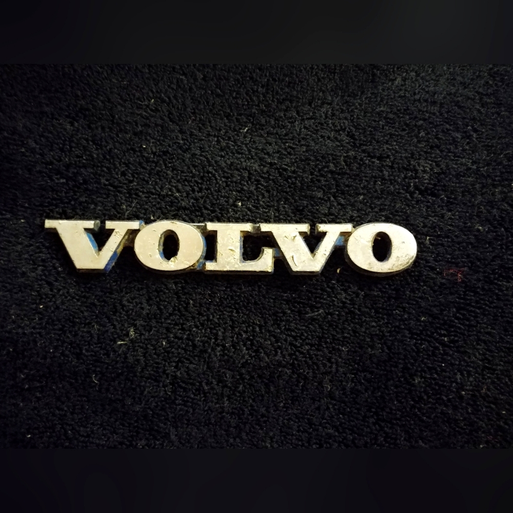 Volvo car emblem